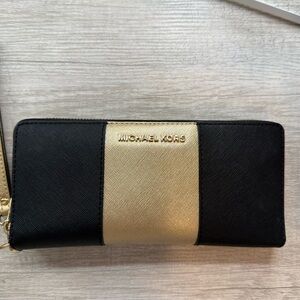 Michael Kors Black and Gold Women's Wallet
